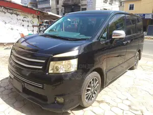 Toyota Voxy 2009 Black