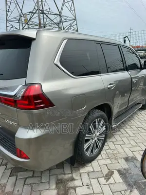 Lexus LX 570 AWD 2017 Gray