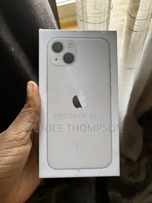 New Apple iPhone 13 256 GB White