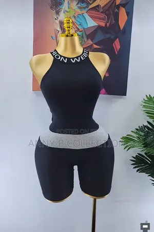 Ladies Thrift Black Armless Blouse