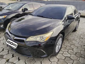 Toyota Camry 2016 Black
