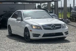Mercedes-Benz C300 2013 White