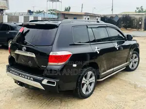Toyota Highlander Limited 2012 Black