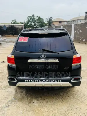 Toyota Highlander Limited 2012 Black