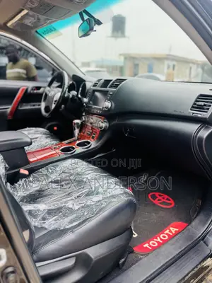 Toyota Highlander Limited 2012 Black