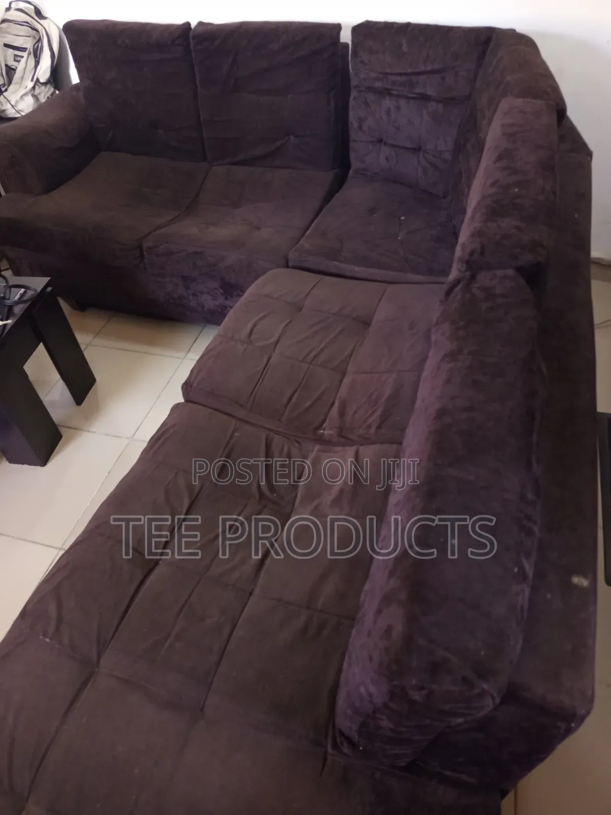 Comfortable L Shape Sofa/Couch