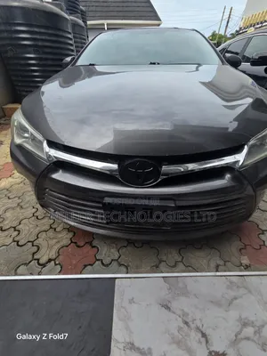 Toyota Camry 2016 Gray