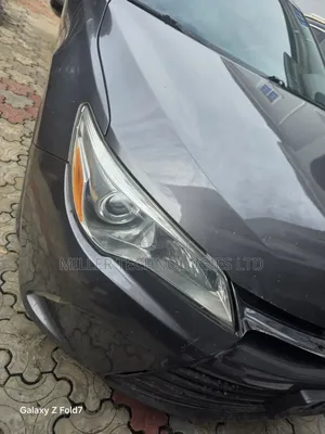 Toyota Camry 2016 Gray