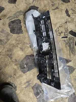Front Grill Highlander 018 Available