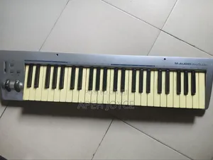 M Audio Keyboard