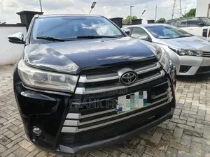 Toyota Highlander 2015 Black