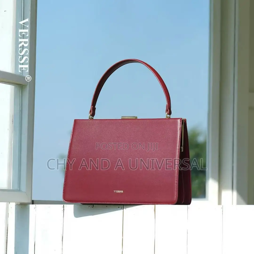 Versse Women Handbag