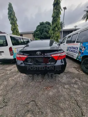Toyota Camry SE 4dr Sedan (2.5L 4cyl 6A) 2016 Black