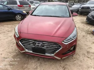 Hyundai Sonata SE 2019 Red 