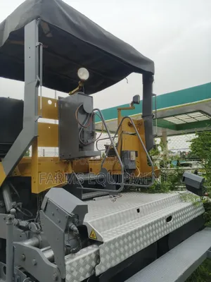 Tokunbo Ingersoll Rand Asphalt Paver