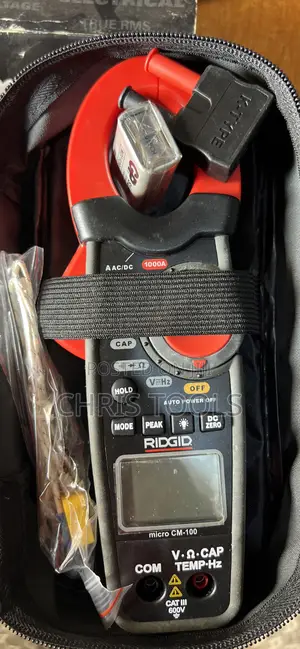 Digital Clamp Meter