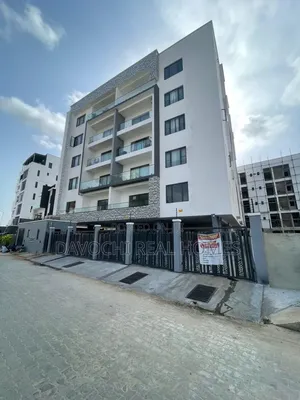 2bdrm Apartment in Lekki Phase 1 for sale