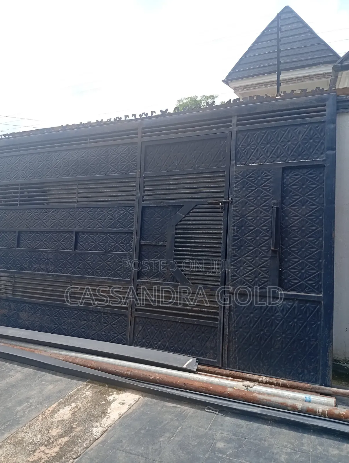 Slide Gate