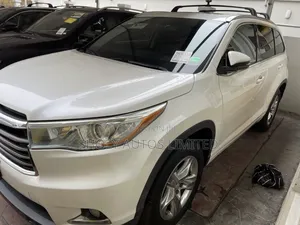 Toyota Highlander Limited 4dr SUV AWD (3.5L 6cyl 6A) 2014 White