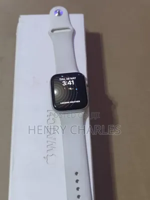 Neatly Used Apple Watch Series 6 With Carton for Sale