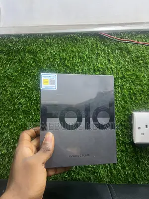 New Samsung Galaxy Z Fold4 512 GB Black