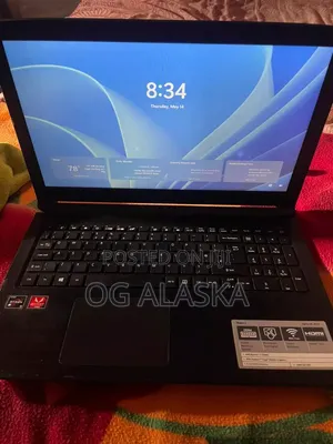Laptop Acer Predator Helios 300 8GB Intel Core i5 eMMC 128GB
