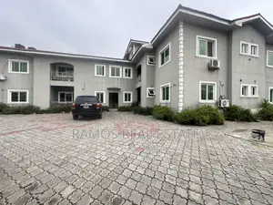 1bdrm Apartment in Lekki Phase 1 for rent