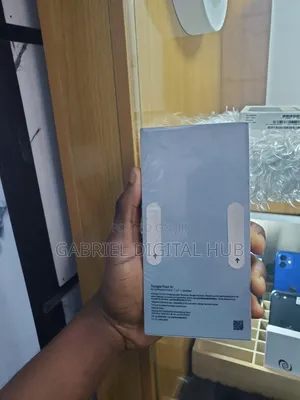 New Google Pixel 10 128 GB Black