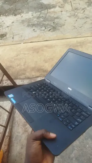 Laptop Dell Latitude E7450 8GB Intel Core i5 SSD 256GB