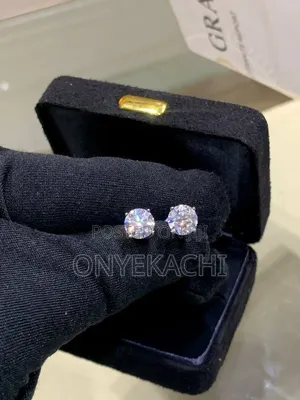 Diamond Ear Ring
