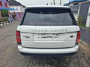 Land Rover Range Rover Vogue 2021 White