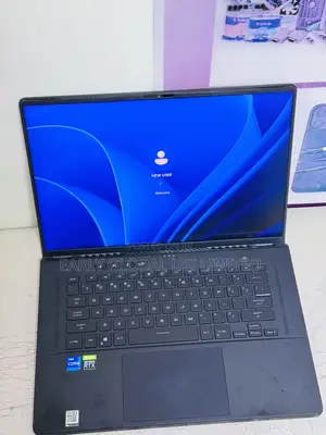 Laptop Asus ROG Zephyrus G16 16GB Intel Core i7 SSD 512GB
