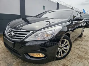Hyundai Grandeur 2.2 CRDi 2012 Black