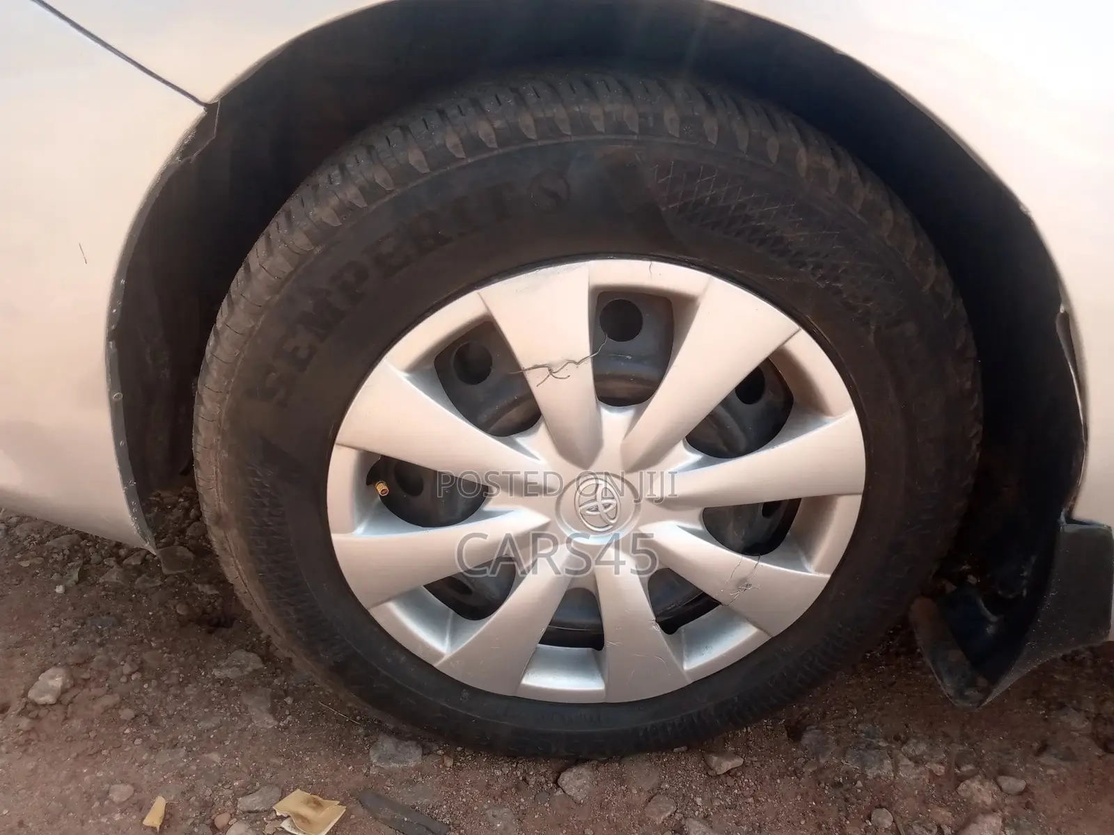 Toyota Corolla 2012 Silver