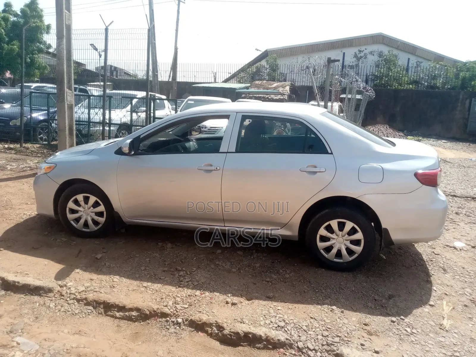 Toyota Corolla 2012 Silver