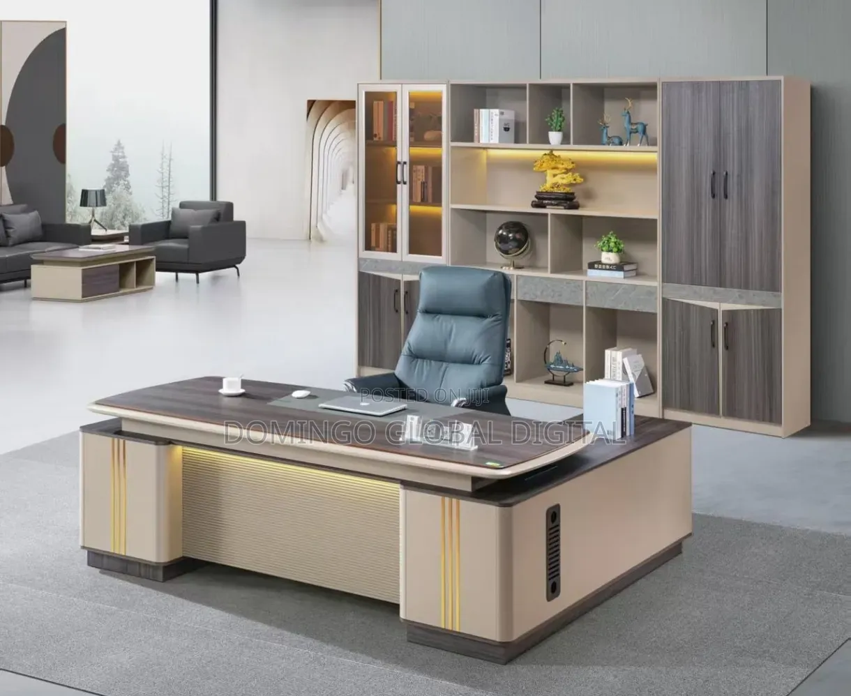 Director Luxury Office Table