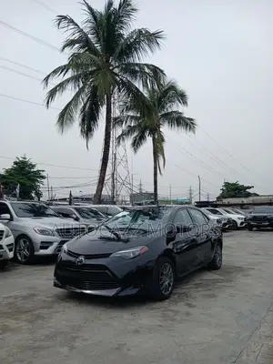 Toyota Corolla LE ECO 4dr Sedan (1.8L 4cyl CVT) 2017 Black
