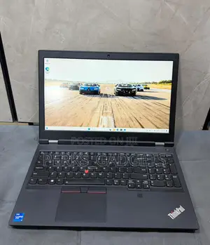 Laptop Lenovo ThinkPad P15s 16GB Intel Core i7 SSD 512GB