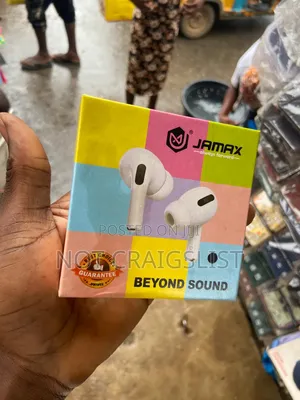 Jamax Wireless Earbuds With Deep Bass Noise Reduction