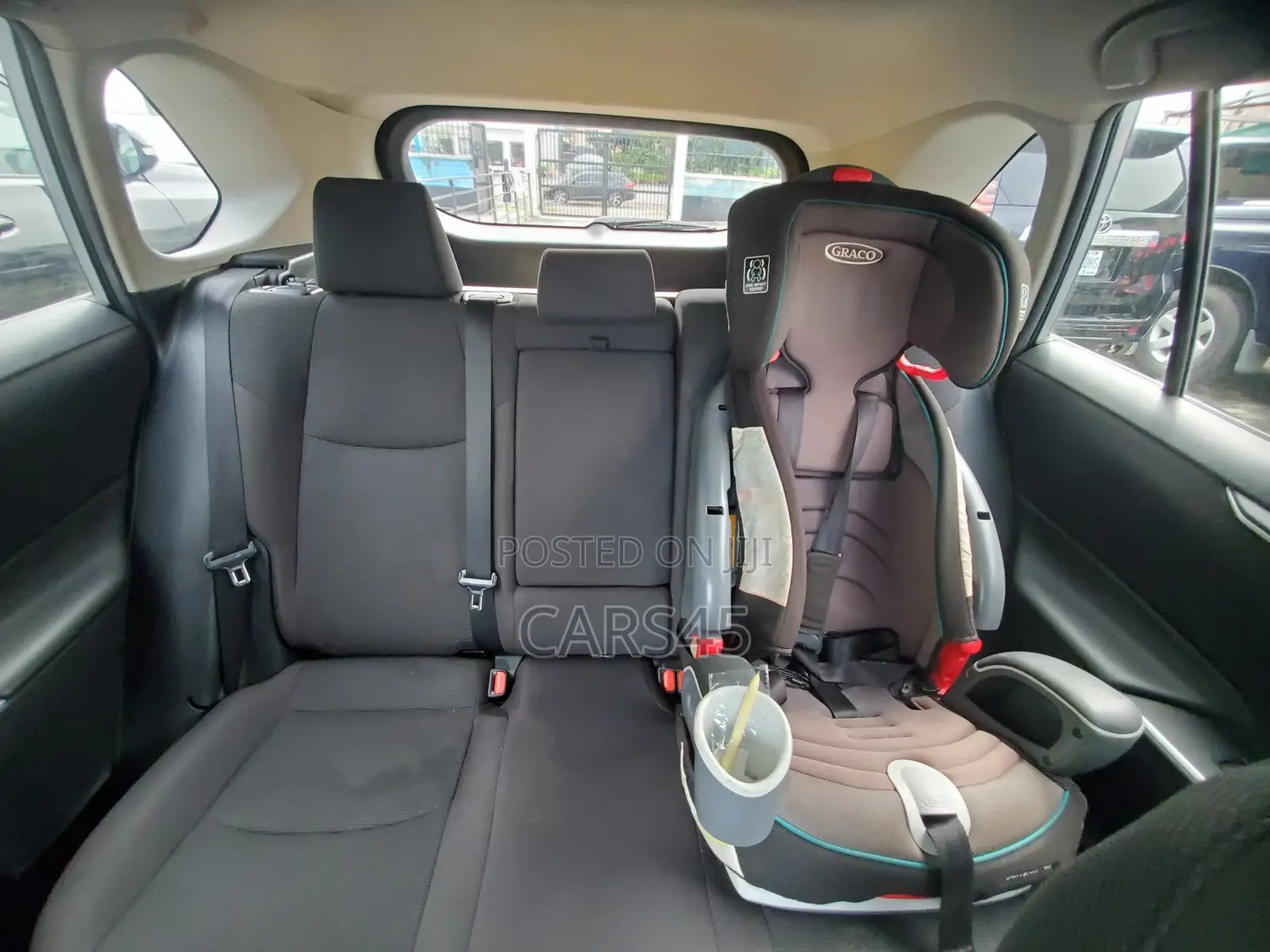 Toyota RAV4 2019 Silver