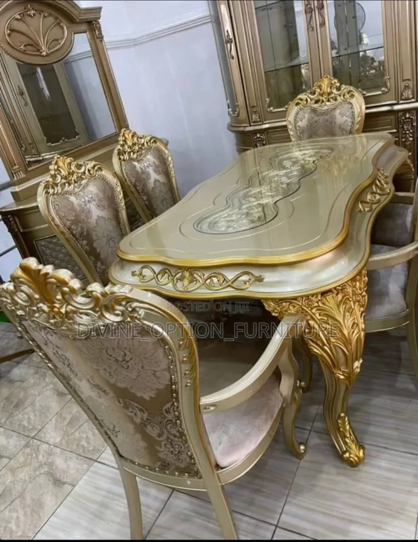 Dinning Table