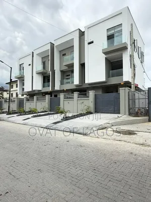 4bdrm Duplex in Lekki Phase 1 for sale