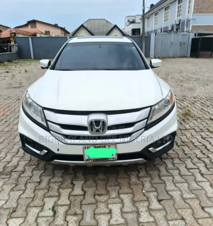 Honda Crosstour 3.5 AWD 2015 White