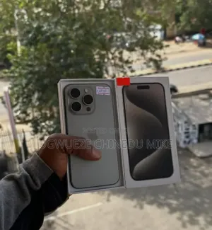 Apple iPhone 15 Pro 128 GB Silver