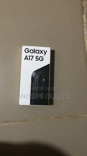 New Samsung Galaxy A17 5G 128 GB Gray