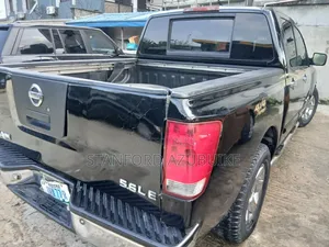 Nissan Frontier 2008 Black
