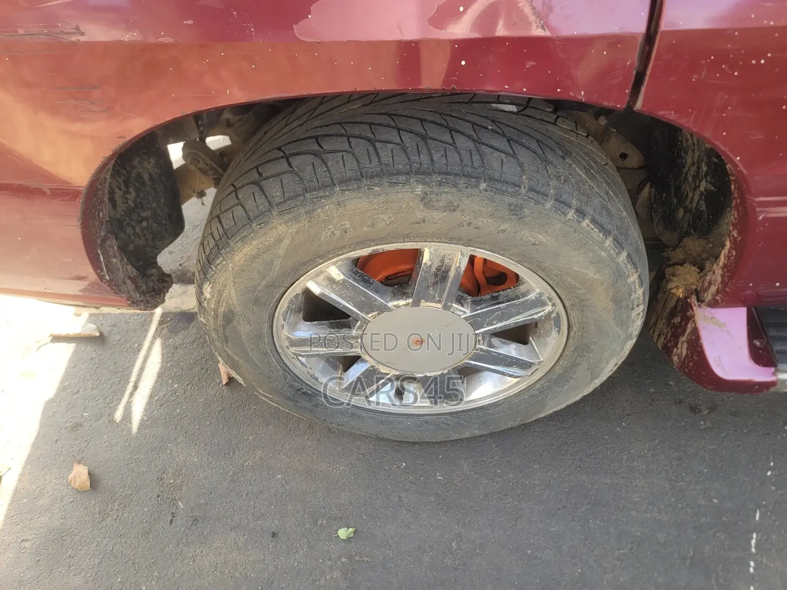 Cadillac Escalade 2004 Red