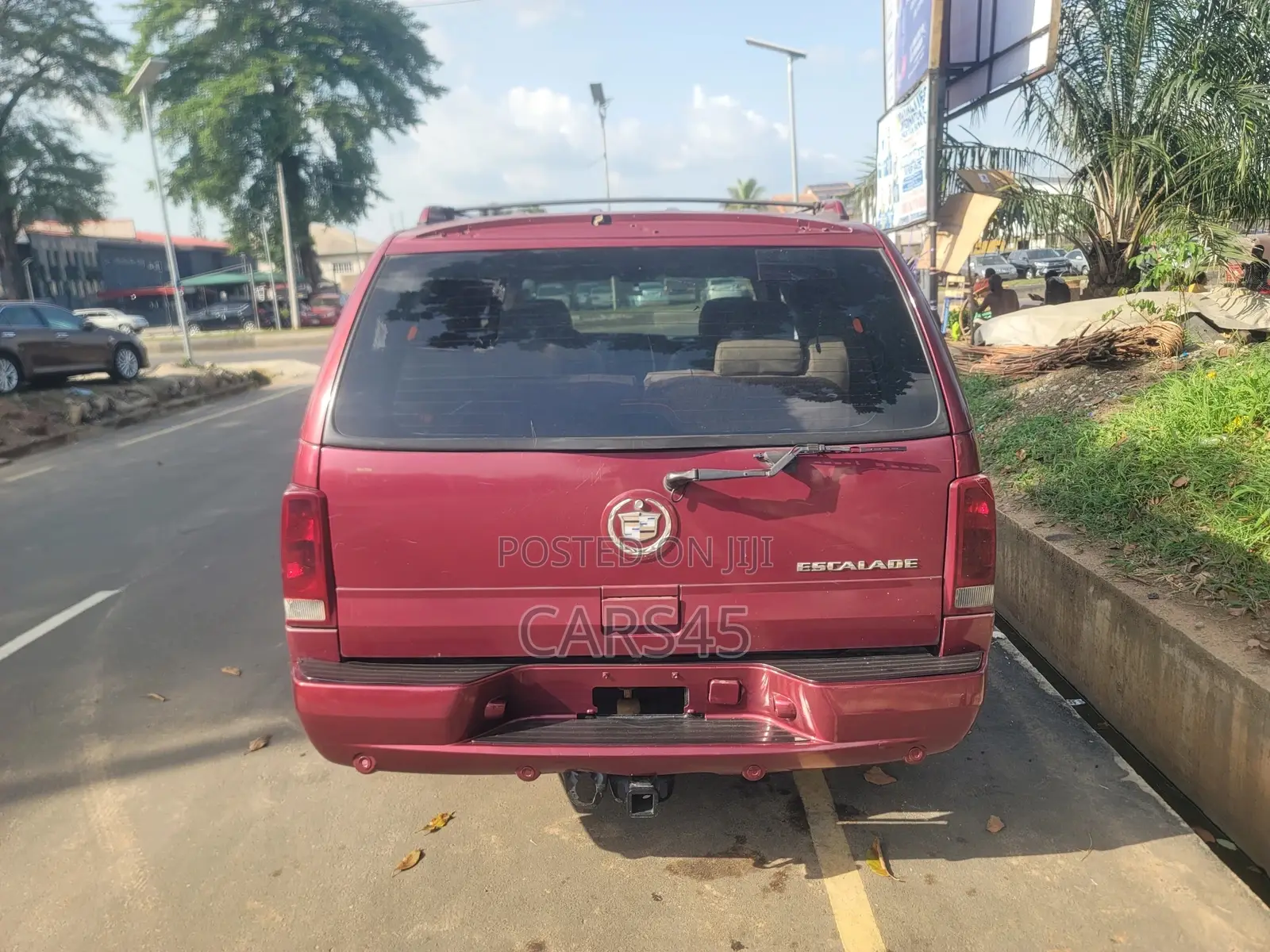 Cadillac Escalade 2004 Red