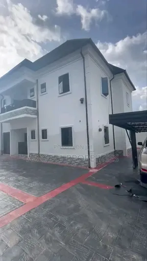 2bdrm Block of Flats in Okhuoromi, Airport, Benin City for rent