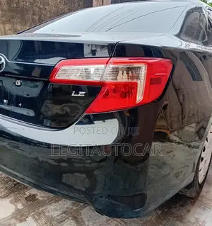 Toyota Camry LE 4dr Sedan (2.5L 4cyl 6A) 2012 Black